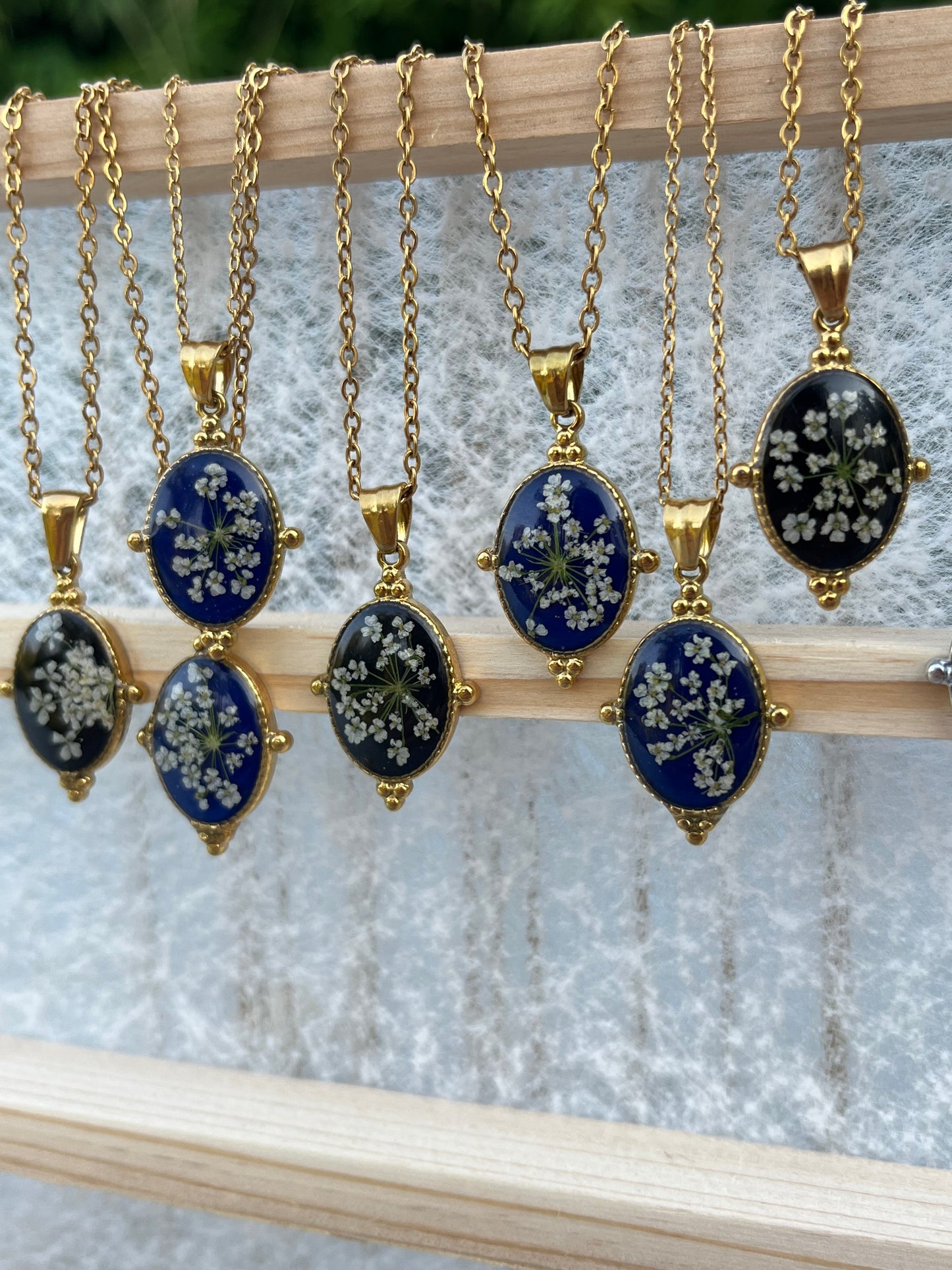 Collier médaillon inspiration ancienne doré / n°1