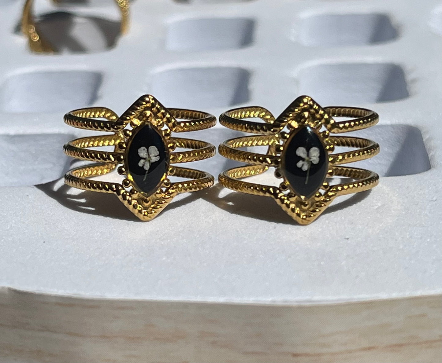 Bague triple monture - Fond noir