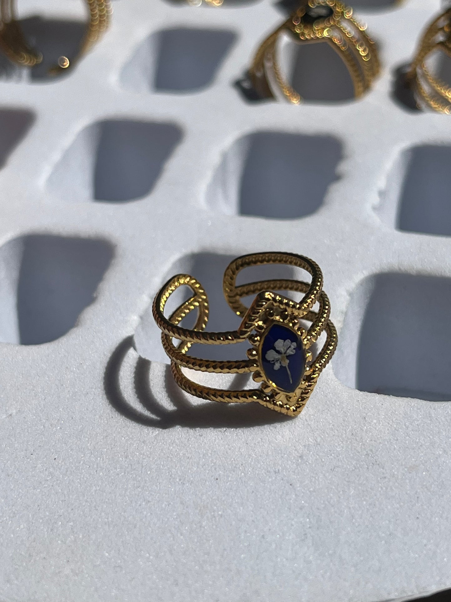 Bague triple monture - Fond bleu roi